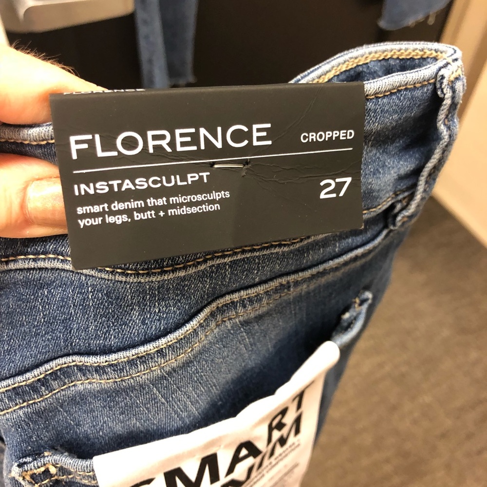 DL1961 size 27 9” Rise Cropped, Like New